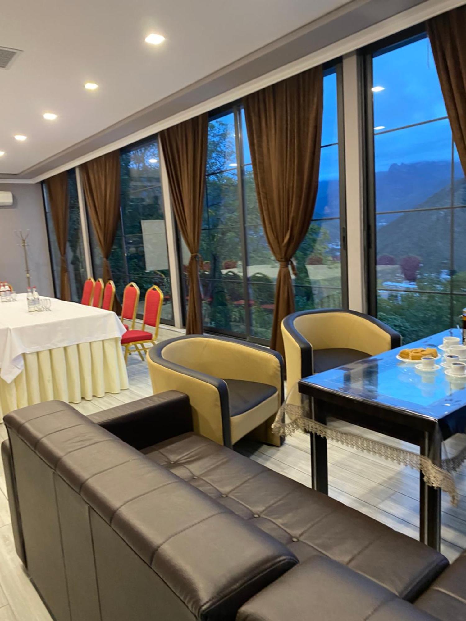 Grand Hotel Kapan, Armenia Экстерьер фото